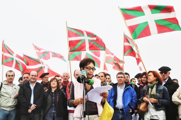 Ikurriña lehen aldiz altxatu zeneko 120. Urteurrena Larrunen