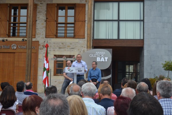 Ortuzar Aranako Bixente Deunako ekitaldian