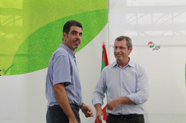 El PNV defiende un cambio en el modelo de gestión para liderar Donostia