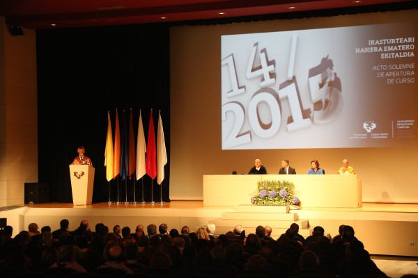 EAJ-PNV EHUko 2014-2015 ikasturte hasieraren ekitaldian