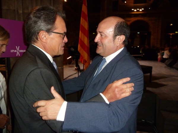 Andoni Ortuzar y Artur Mas en los actos de celebración de la Diada