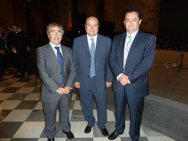Andoni Ortuzar, Joseba Aurrekoetxea y Iñaki Goikoetxeta en los actos de celebración de la Diada 