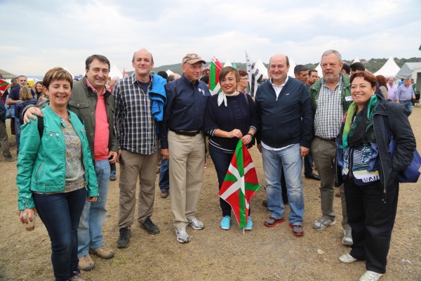 2014ko Alderdi Eguna EAJ-PNV – Gonbidatutako ordezkariei harrera