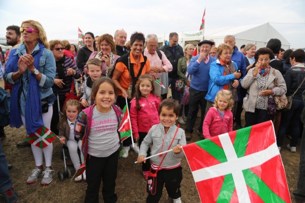 2014ko Alderdi Eguna 2014 EAJ-PNV – Herri ordezkari eta Uri Erakundeen desfilea 