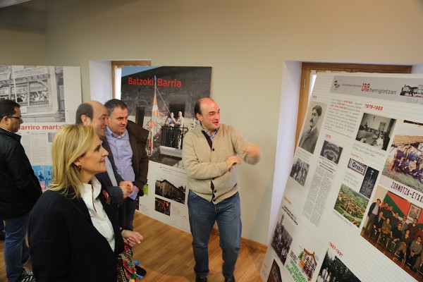 EAJ PNV - Zornotza 100 Urte herrigintzan 1914-2014 