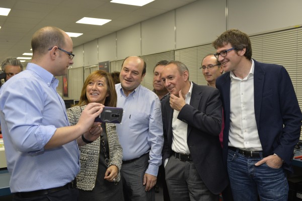 Andoni Ortuzar, Gorka Urtaran eta Ramiro Gonzalez  EGA Master enpresan