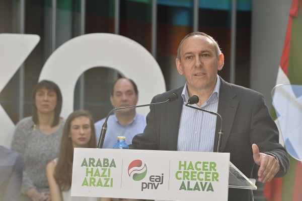 EAJ PNV Araba presenta a Ramiro González como candidato a diputado general