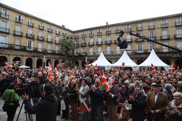 Aberri Eguna 2015 Herriz herri, Aberri!