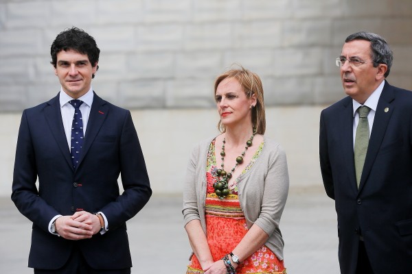 Rementeria y Aburto refuerzan el compromiso entre Bilbao y Bizkaia con un nuevo pacto de titanio