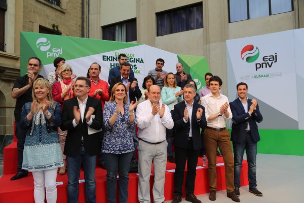Mitin electoral en Getxo. Urkullu, Ortuzar, Rementeria, Landa