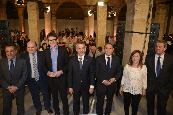Encuentro con la sociedad alavesa: Ortuzar, González, Urtaran