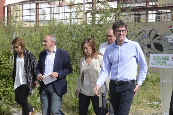 Gorka Urtaran eta Ramiro Gonzalez, industrialdearen hobekuntzari buruz
