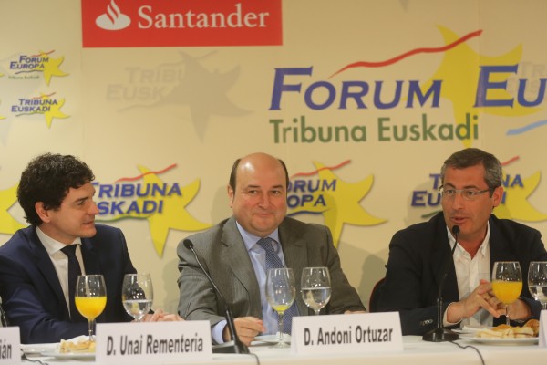 Unai Rementeria, Andoni Ortuzar y Markel Olano