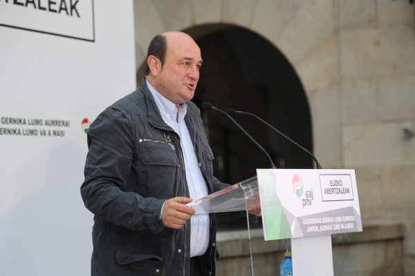 Mitin Gernika Lumo - Jose Mari Gorroño, Unai Rementeria, Andoni Ortuzar