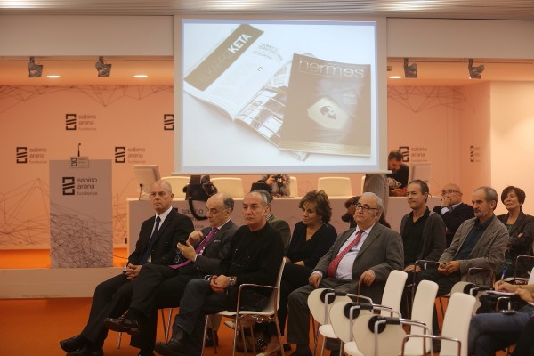 Andoni Ortuzarrek Hermes aldizkariaren 50. zenbakia aurkezten du
