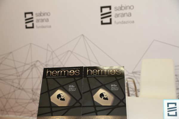 Andoni Ortuzarrek Hermes aldizkariaren 50. zenbakia aurkezten du