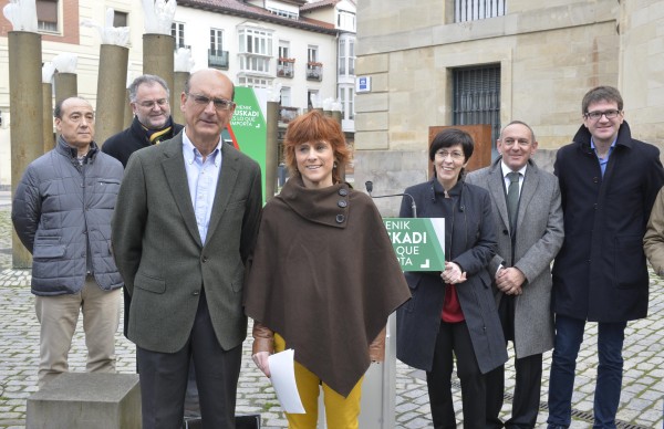 Mikel Legarda, Almudena Otaola. Birzentralizazio ekitaldia