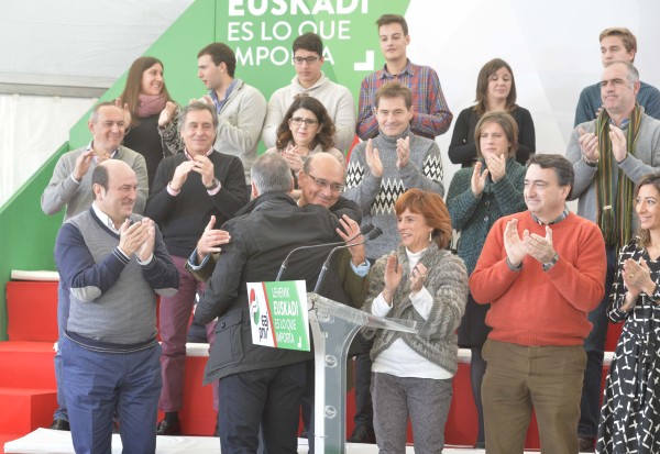 Mitina Gasteizen - Iñigo Urkullu, Andoni Ortuzar, Mikel Legarda