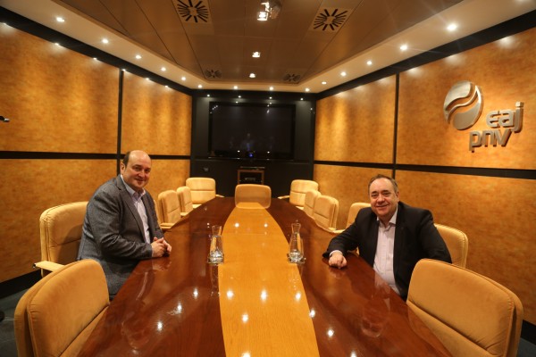 Encuentro Andoni Ortuzar y Alex Salmond