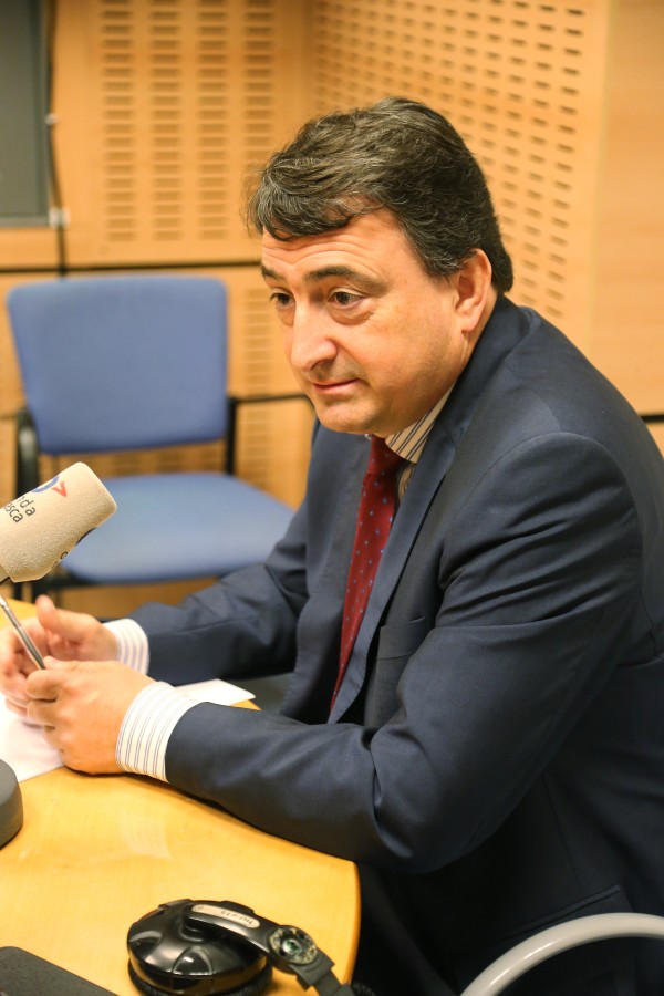 Aitor Esteban Onda Vasca irratian - maiatza 2016