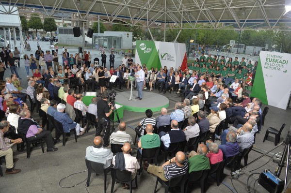 Ekitaldia Laudion. Iñigo Urkullu, Andoni Ortuzar, Mikel Legarda, Almudena Otaola