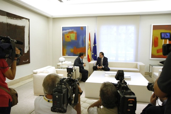 Aitor Esteban eta Mariano Rajoyren arteko bilera