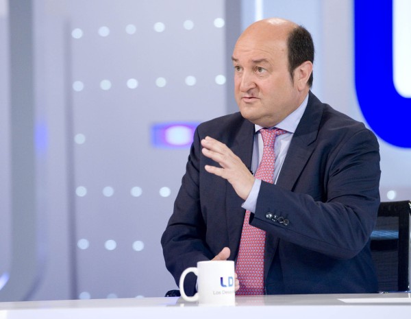 Andoni Ortuzar en Los desayunos de TVE