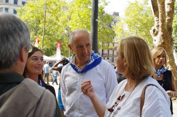 Josune Gorospe, Josu Erkoreka y Itxaso Atutxa en la Aste Nagusia de Bilbao