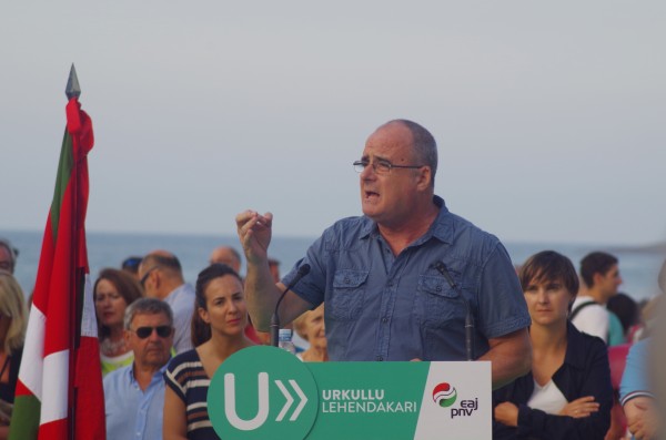 Zarautzeko ekitaldi politikoa