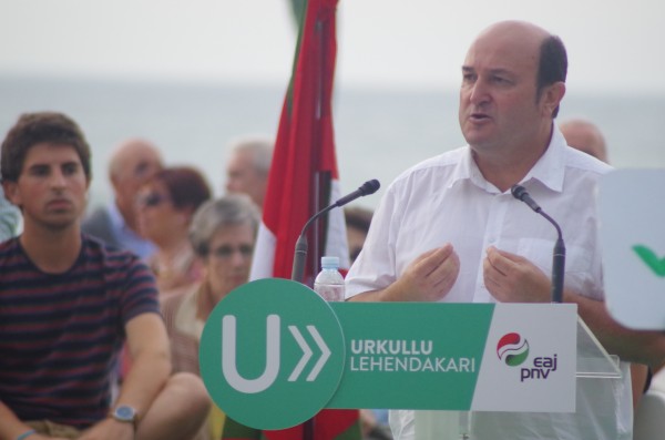 Acto político en Zarautz