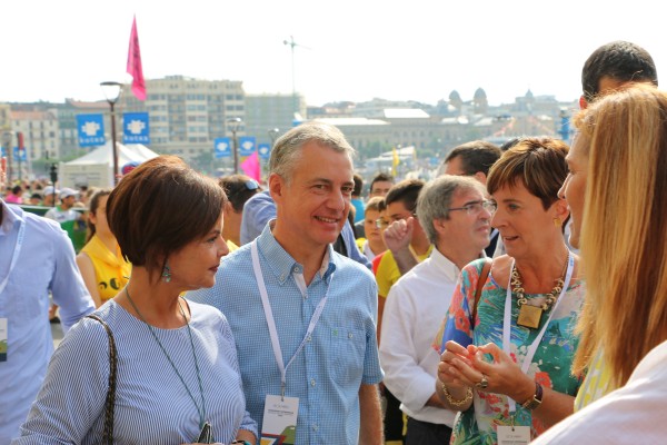 Iñigo Urkullu Donostiako estropadetan - 2016