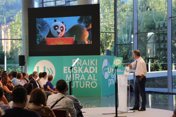 Iñigo Urkullu Euskalduna jauregian