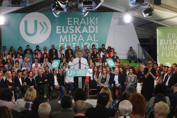 Mitin Basauri. Urkullu, Atutxa, Busquet. 2016.09.19.