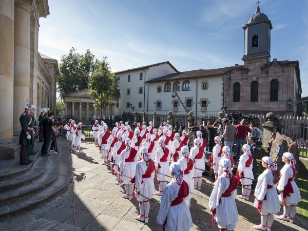Lehenengo Jaurlaritzaren 80. urteurrena