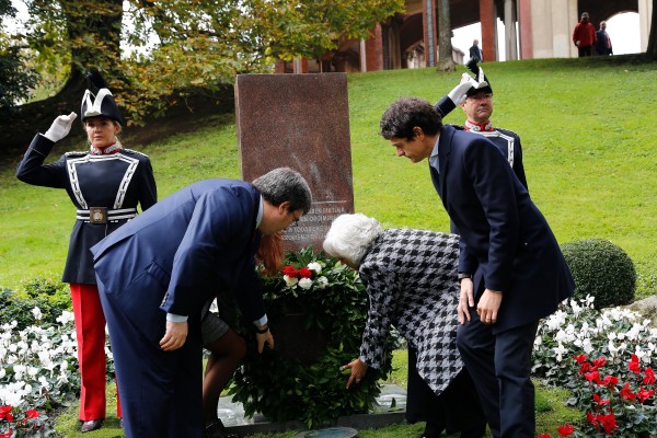 EAJ-PNVren ordezkariak 2016.ko Memoriaren eguneko ekitaldietan - Bilbao