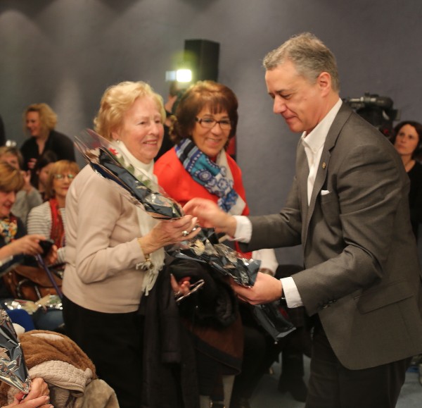 Homenaje a las mujeres abertzales