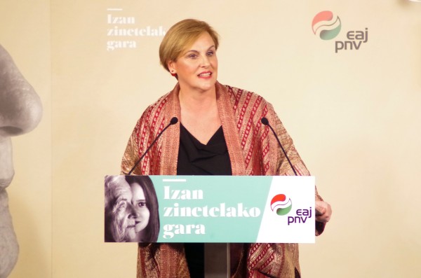 Homenaje a las mujeres abertzales