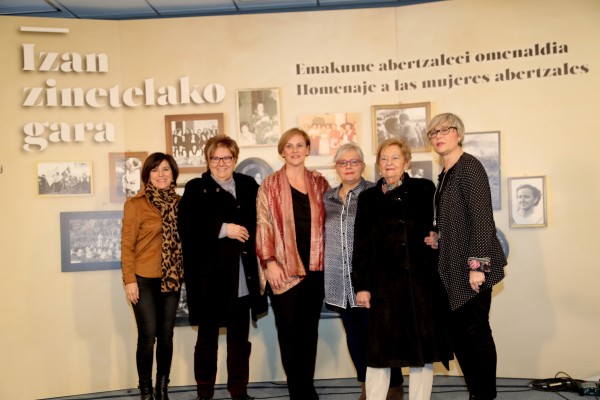 Homenaje a las Mujeres Abertzales