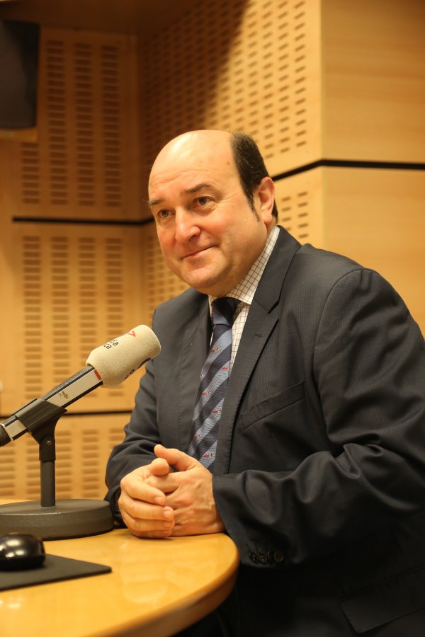 Andoni Ortuzar en Onda Vasca