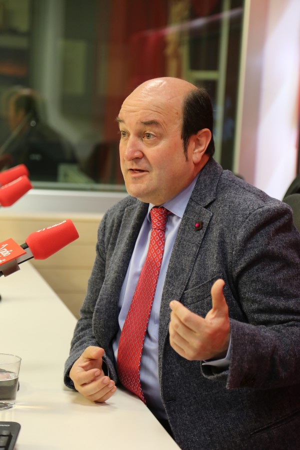 Andoni Ortuzar Radio Euskadiren Boulevard saioan