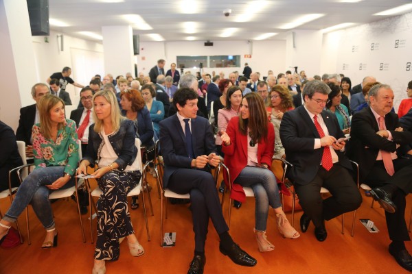 Conferencia de Andoni Ortuzar en la Fundación Sabino Arana