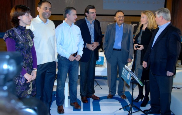 Berrikuntza, gizarte-aldaketa eta buruzagitzari buruzko solasaldien hasiera  