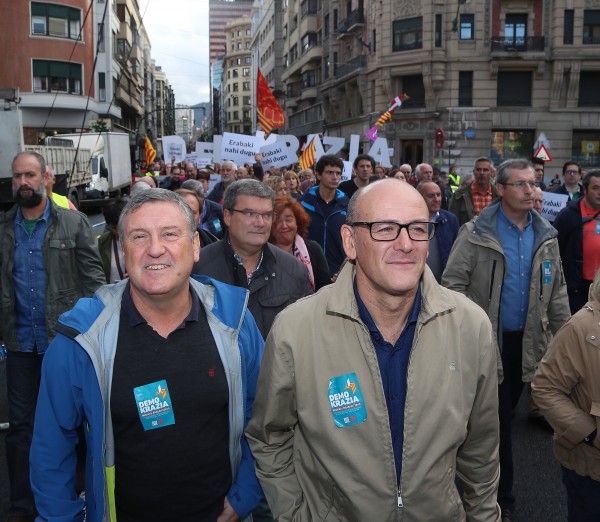 EAJ-PNV Gure Esku Dago-k Catalunyako erreferendumaren aldeko manifestaldian