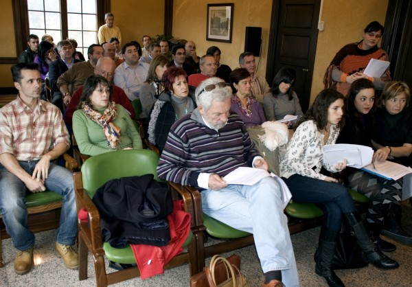 Loiuko aireportuaren handitzeari buruz