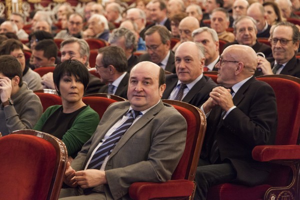  Itun Ekonomikoa berretsi eta defendatzearen aldeko adierazpena, itunaren 140. urteurrena betetzean