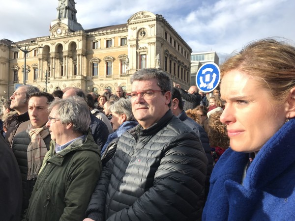 EAJ pentsio duin eta bidezkoen alde ospatu den manifestazioan