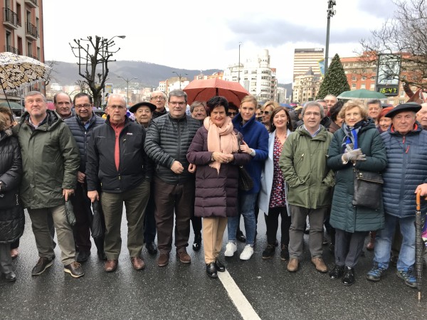 EAJ pentsio duin eta bidezkoen alde ospatu den manifestazioan
