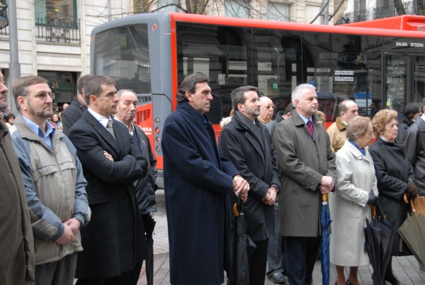 Bilbao: Concentración en repulsa por el asesinato de Inazio Uria 