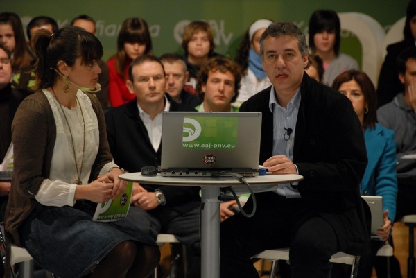 Presentación herramientas de participación de www.eaj-pnv.eu