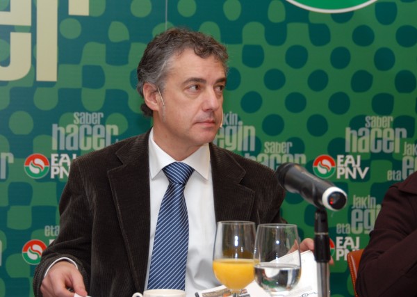 Iñigo Urkullu aurkezpenaren une baten 